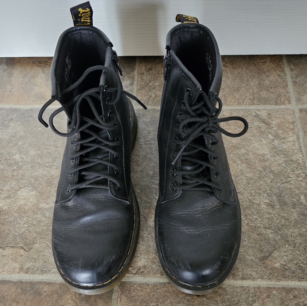 Doc Martens boots Size 5 Black